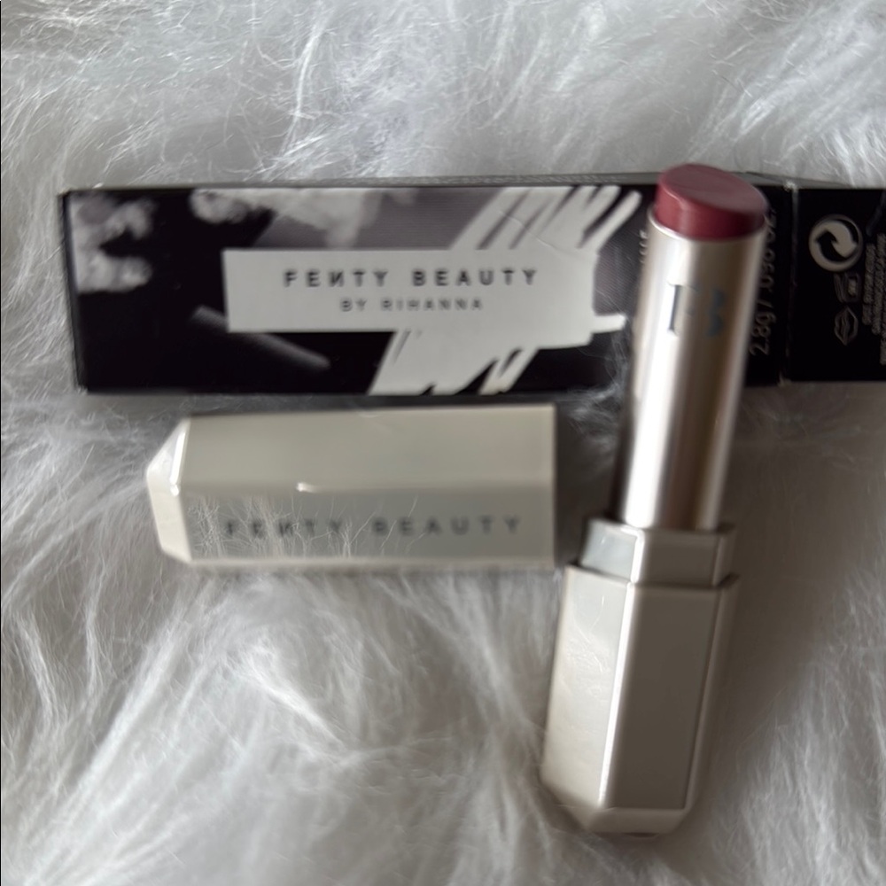Fenty Beauty Lipstick - Soft Mauve